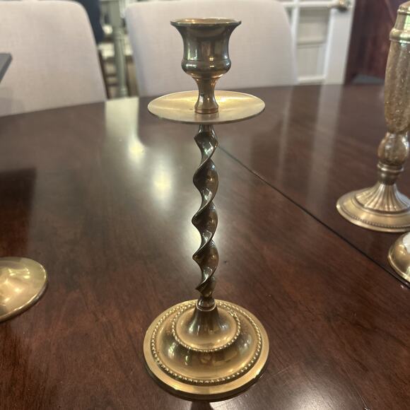 VTG Solid BRASS Candle Holders Candlesticks Round Base Set Of 4 Made in India - Picture 3 of 5